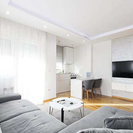 White Apartments Белград Екстериор снимка