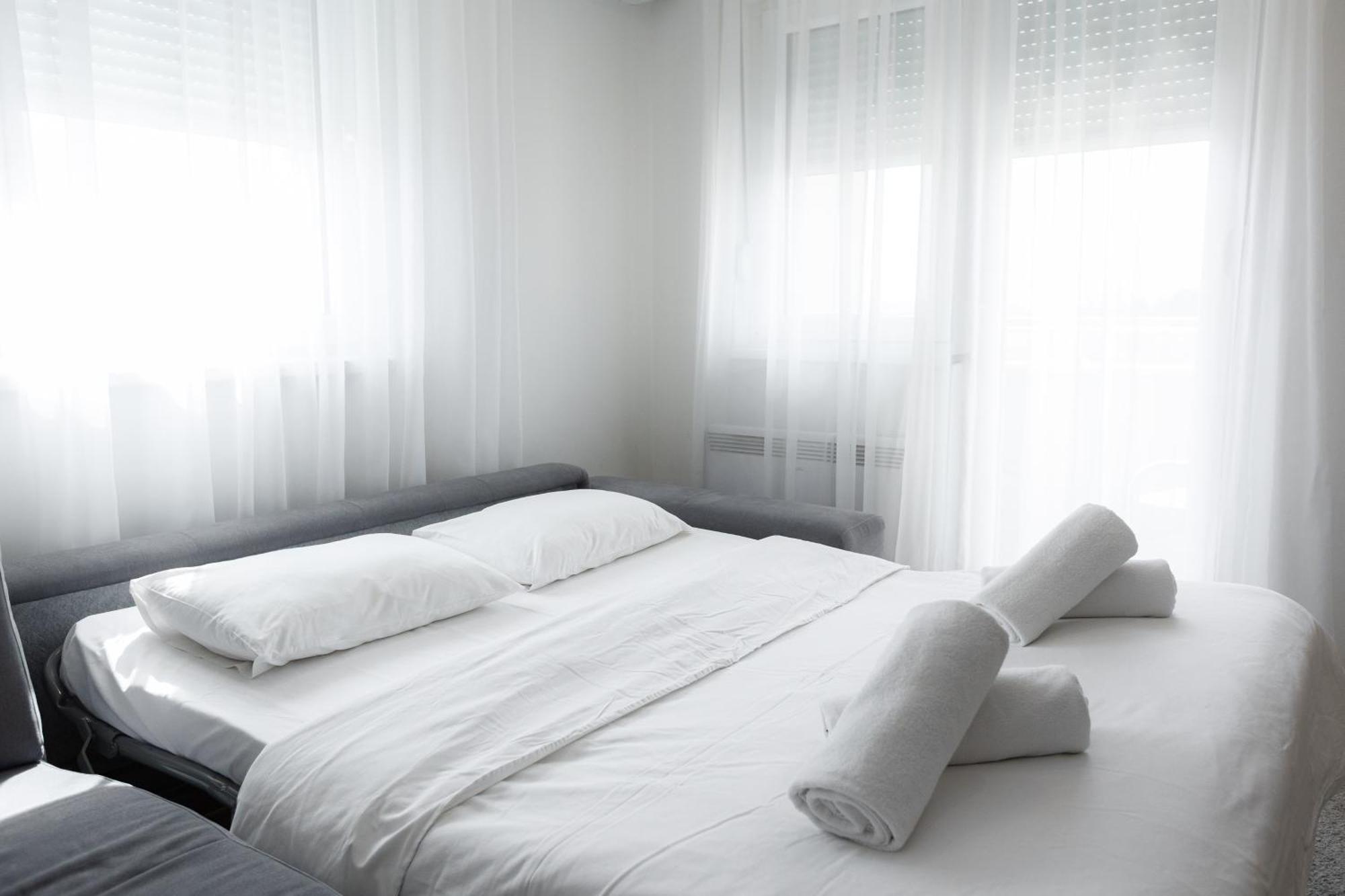 White Apartments Белград Стая снимка